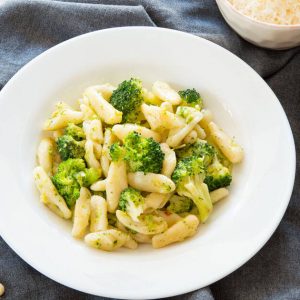 15-Minute Cavatelli & Broccoli {Recipe}