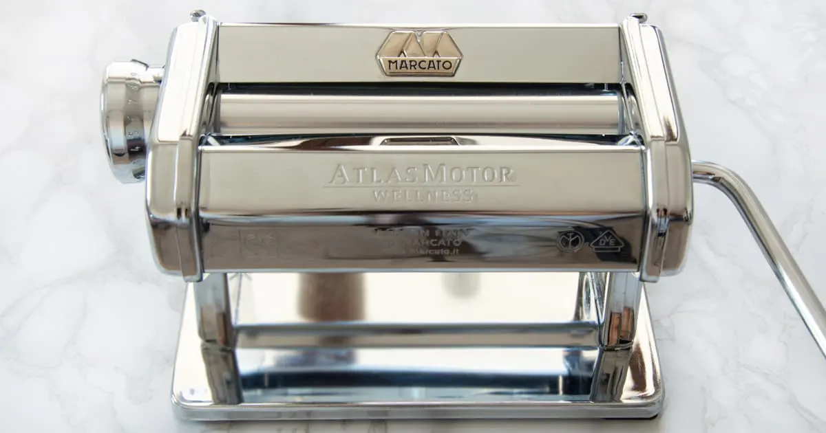 Atlas Pasta Machine By Marcato {Detailed Review & User Guide