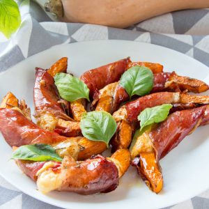 Balsamic & Honey Glazed Pumkin Wedges {with Speck & Cheese}