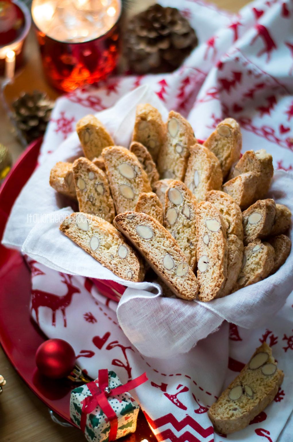 Cantucci (Almond Biscotti From Tuscany) : Italian Recipe Book