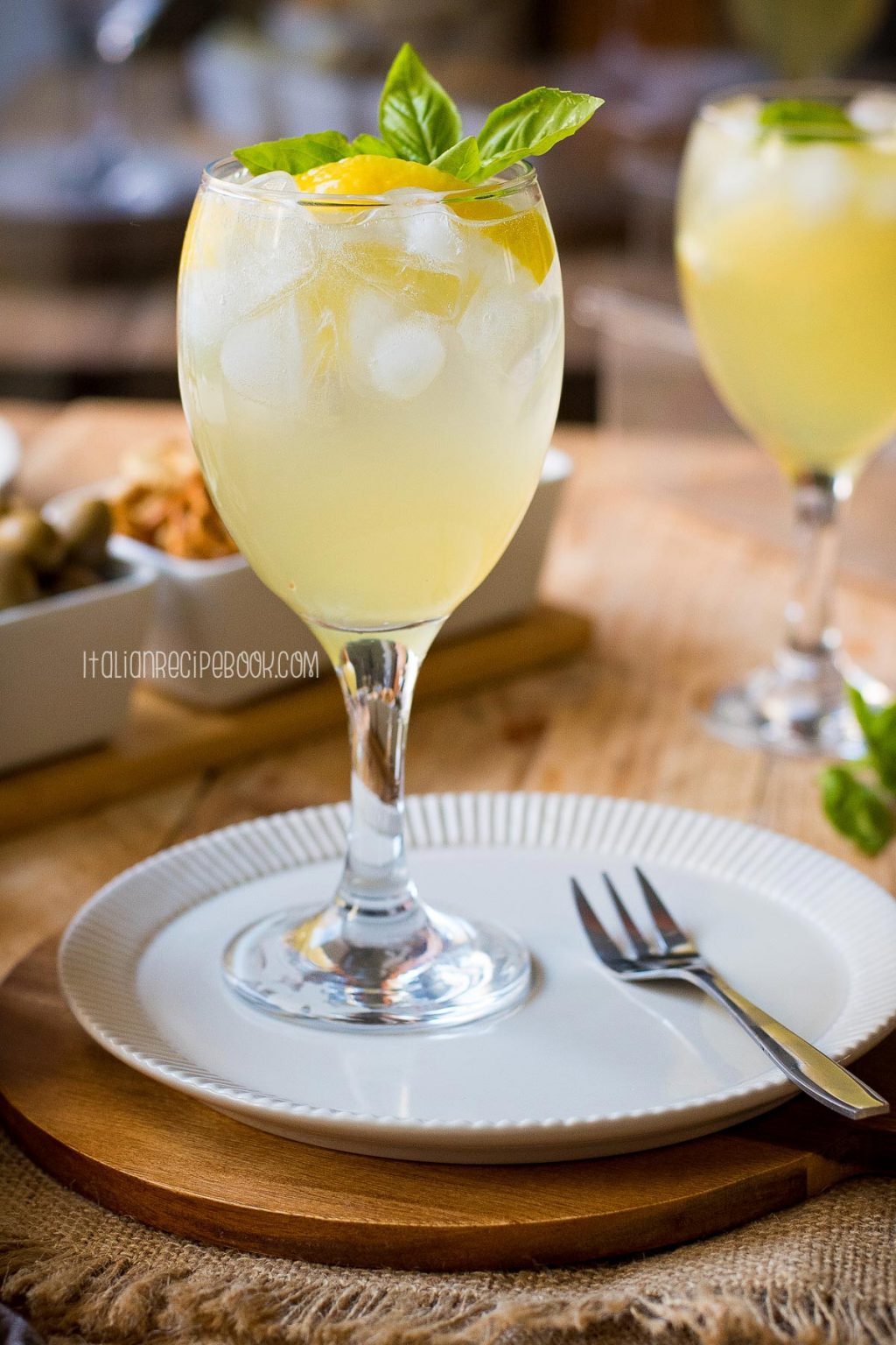 Limoncello Spritz Refreshing 3 Ingredient Italian Cocktail Italian