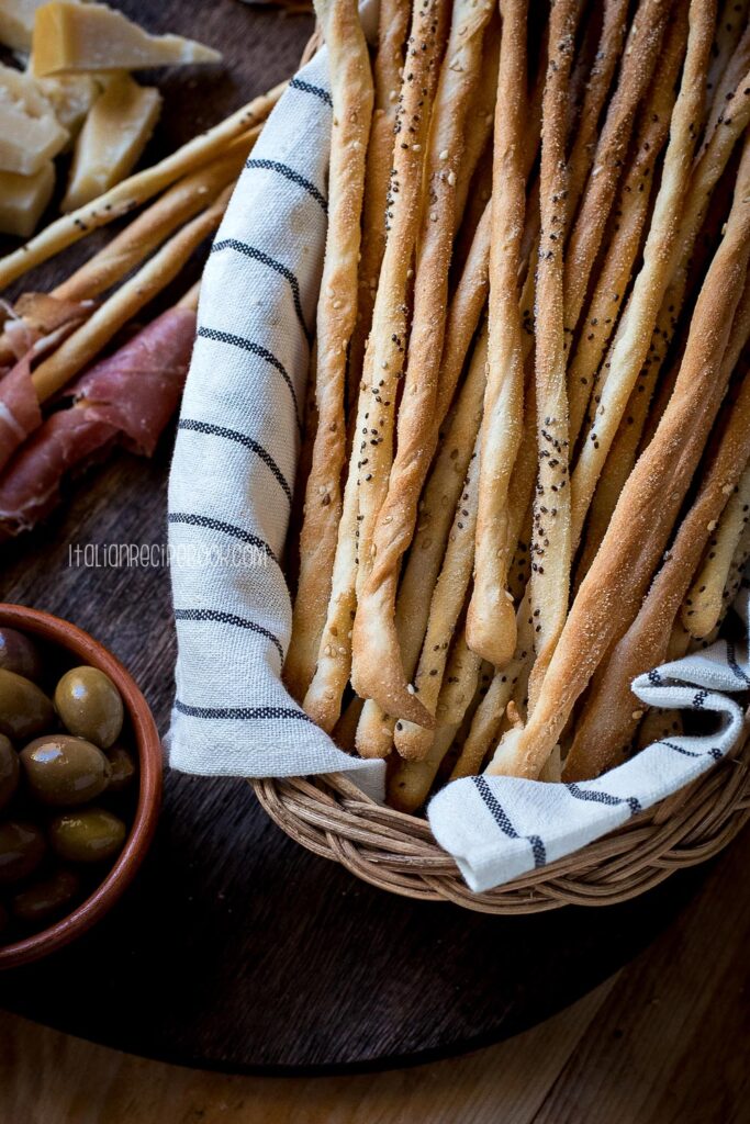 Grissini (Italian Breadsticks) : Italian Recipe Book