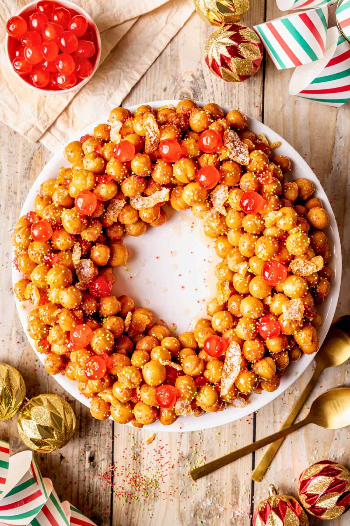 A wreath of honey balls on a plate.