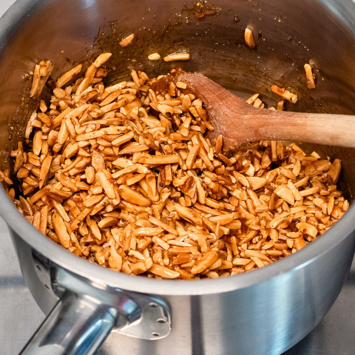 Almond brittle paste in a pot.